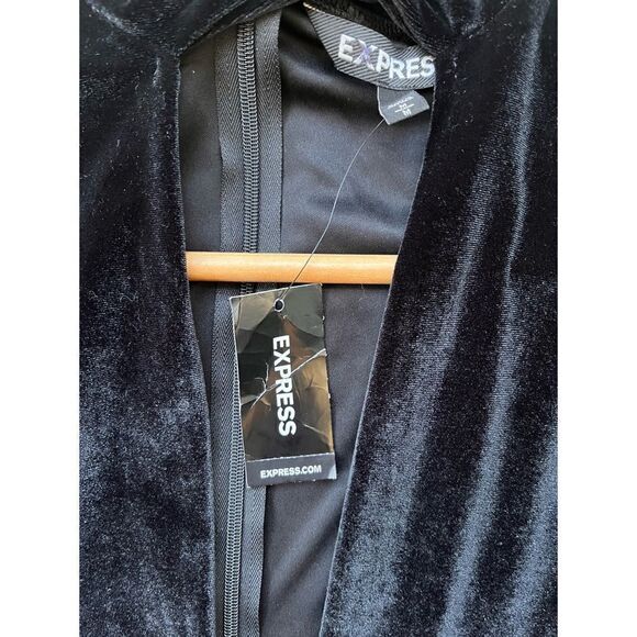 NWT Express Velvet Mock Neck Choker Cut Out Plunge Long Sleeve Romper, Medium - Picture 12 of 14